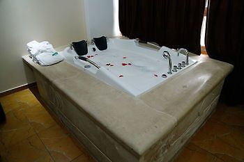 Bouery Hotel Kfar Yassine Eksteriør billede